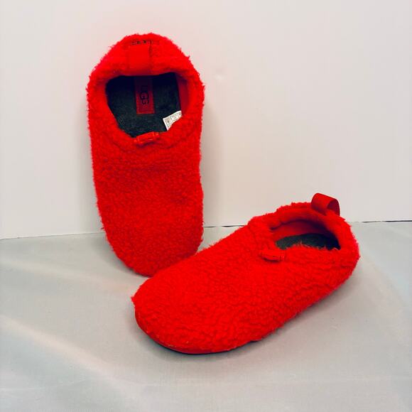 Ugg Red Plushy Slippers Faux Shearling Rubber Outsole Elastic Toggle Women US 8 - Picture 1 of 6